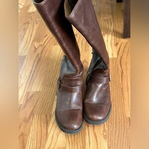 Women’s tall boots